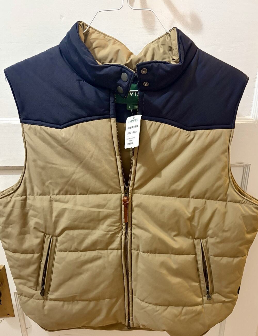 V-3 Orvis Men’s Puffer Vest Colorblock Beige/Navy L Full Zip Lined $169